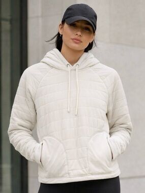 Lululemon Cream Quilted Pullover Hoodie Jacket Lined With Pockets Cozy Size 4